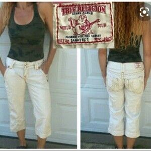 True Religion Tan Sammy Big T Capri Crop Pants 27